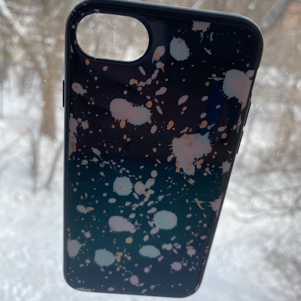 iPhone 8 black phone case